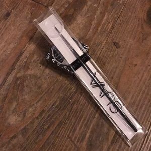 Suva Beauty Grease Eyeliner and Brush